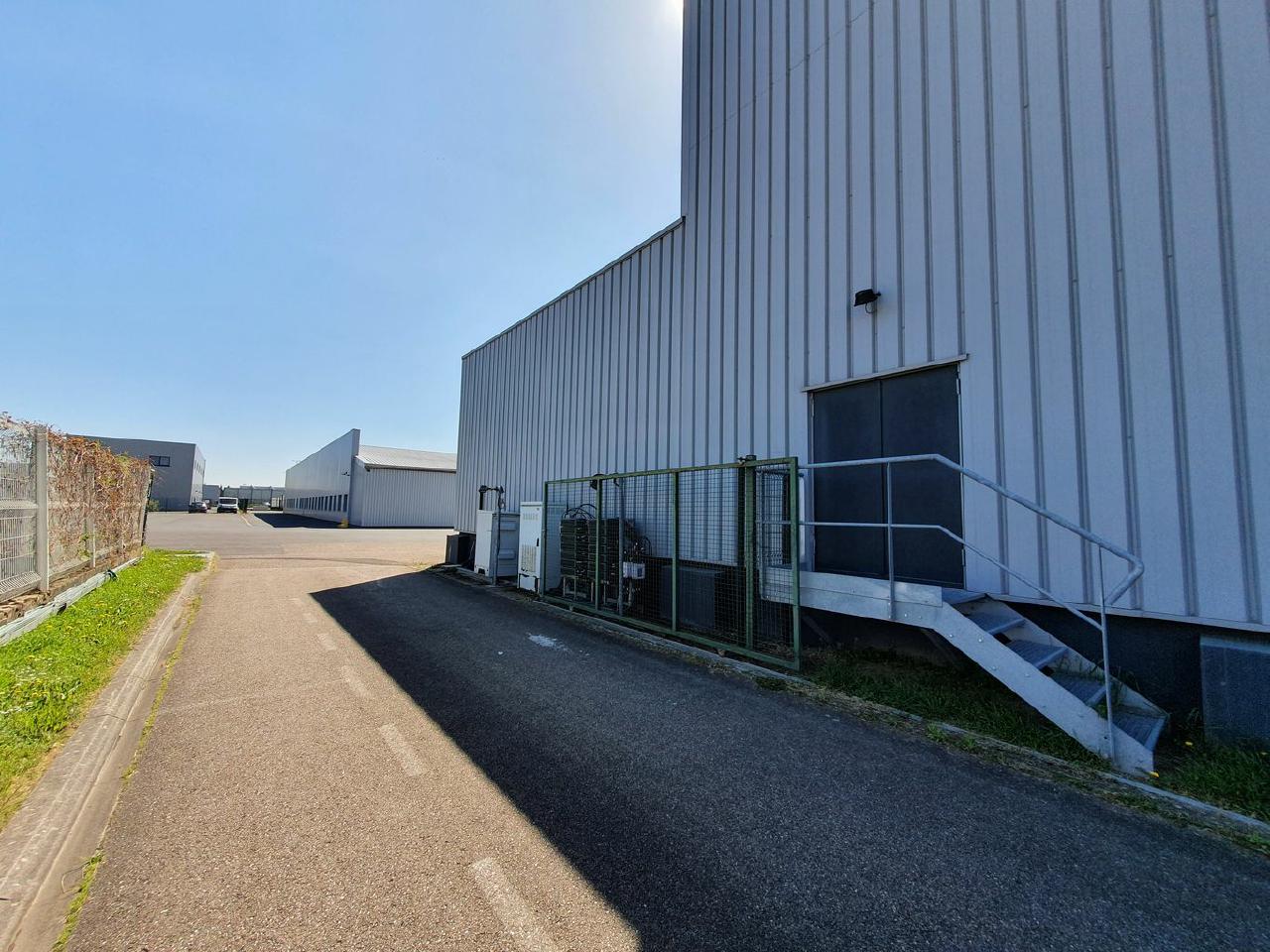 Local d'activité Metz 3795m² Location local d'activité Metz Moselle OLACT2111770 1